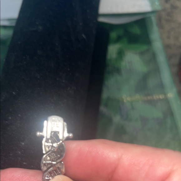 Elegant designer Sterling Silver Bracelet - Picture 7 of 8